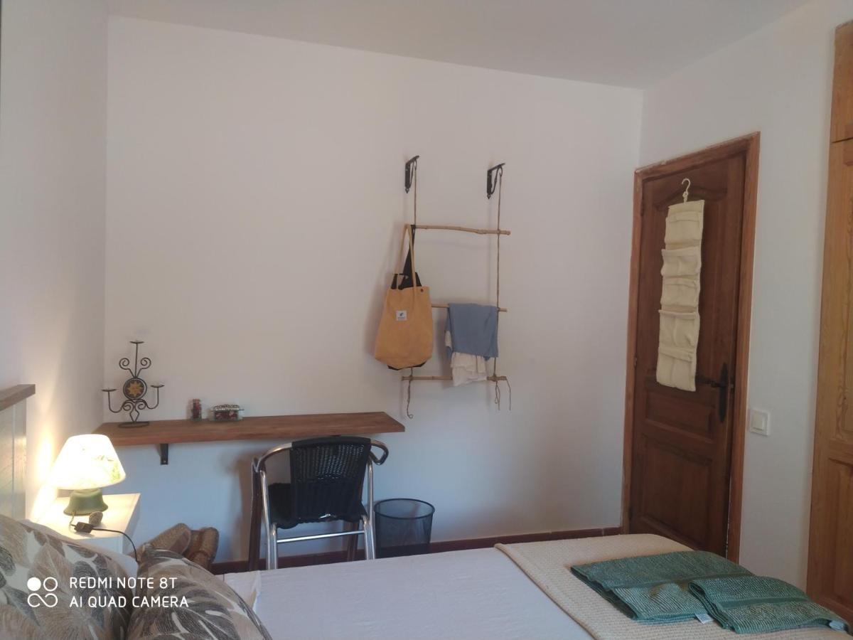 Habitacion Privada En Casa Particular, Montana Olesa de Bonesvalls Экстерьер фото