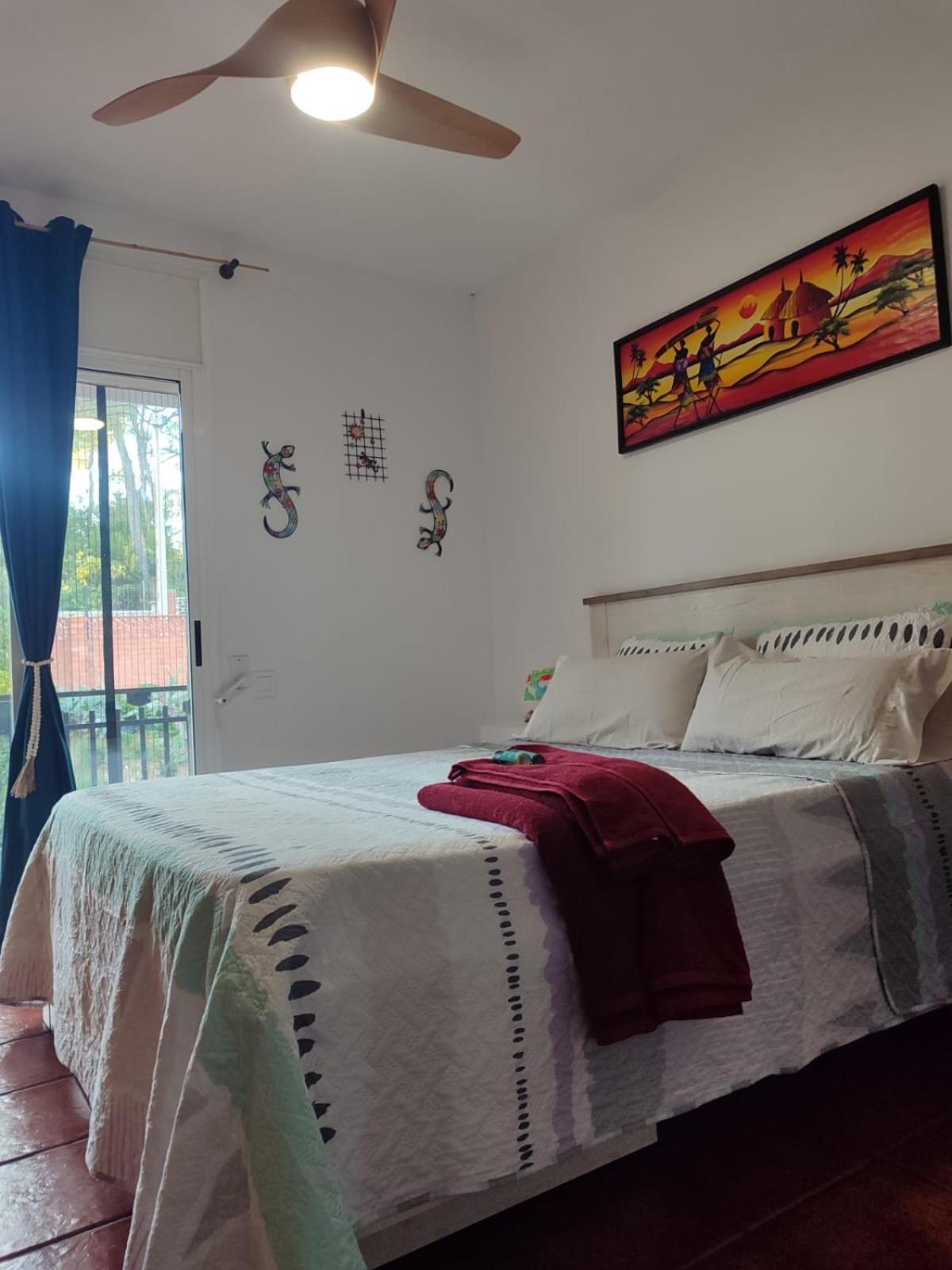 Habitacion Privada En Casa Particular, Montana Olesa de Bonesvalls Экстерьер фото